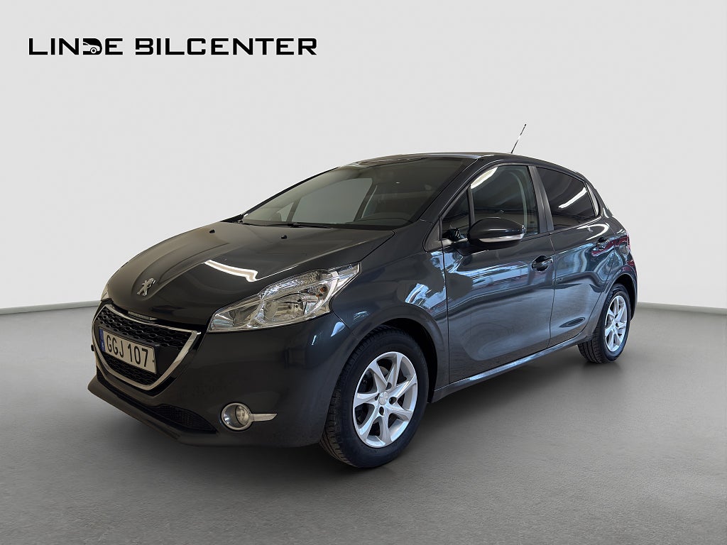 Peugeot 208 5-dörrar 1.2 VTi 82hk,Värmare, Navi, Pano