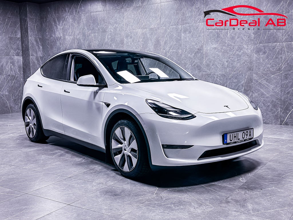 Tesla Model Y Long Range AWD Long Range Pano Kamera 