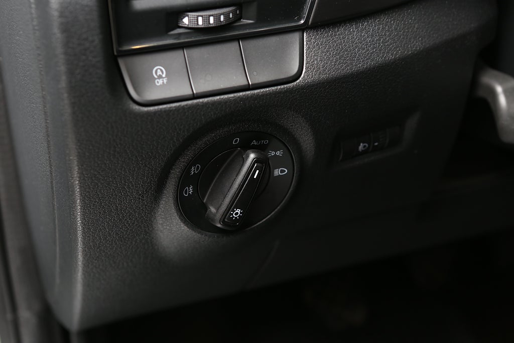 Skoda Fabia 1,2 TSI 90hk Style Kombi Motorvärmare 2016