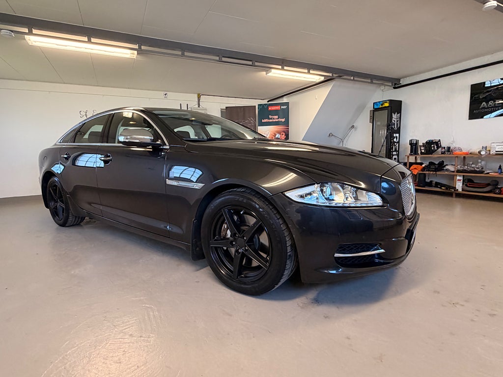 Jaguar XJ  3.0 V6 Diesel 275hk Premium Luxury Paket