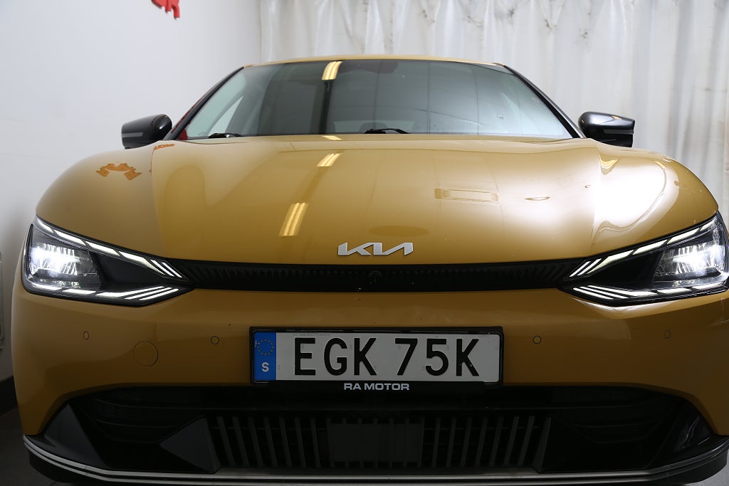 Kia EV6 77.4 kWh 325hk AWD Läder 360°-kamera Drag Leasbar 2023