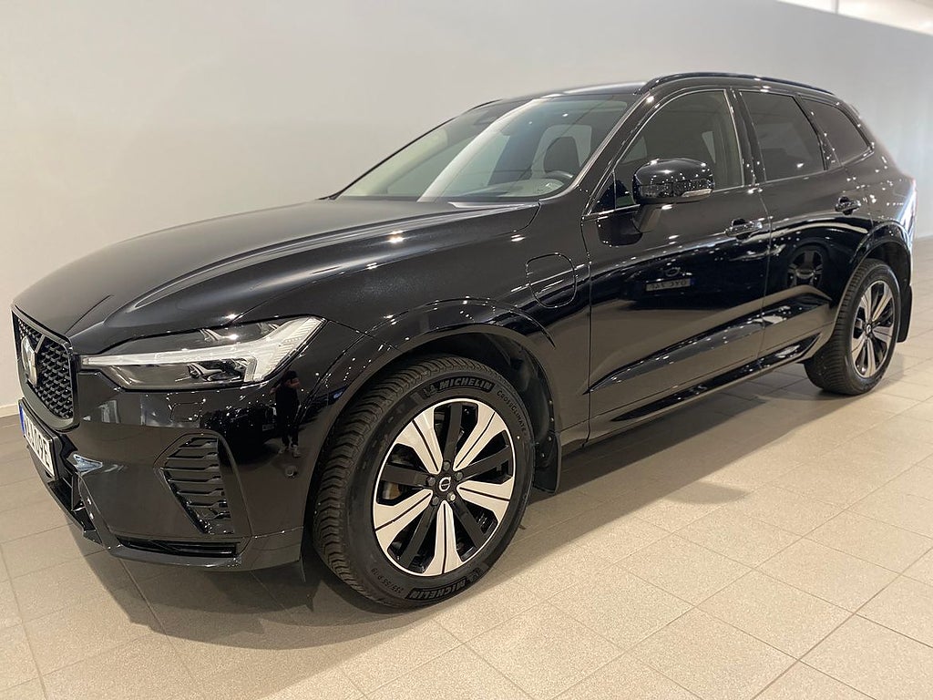 Volvo XC60 Recharge T8 Ultimate Dark / Dragkrok / Backkamera
