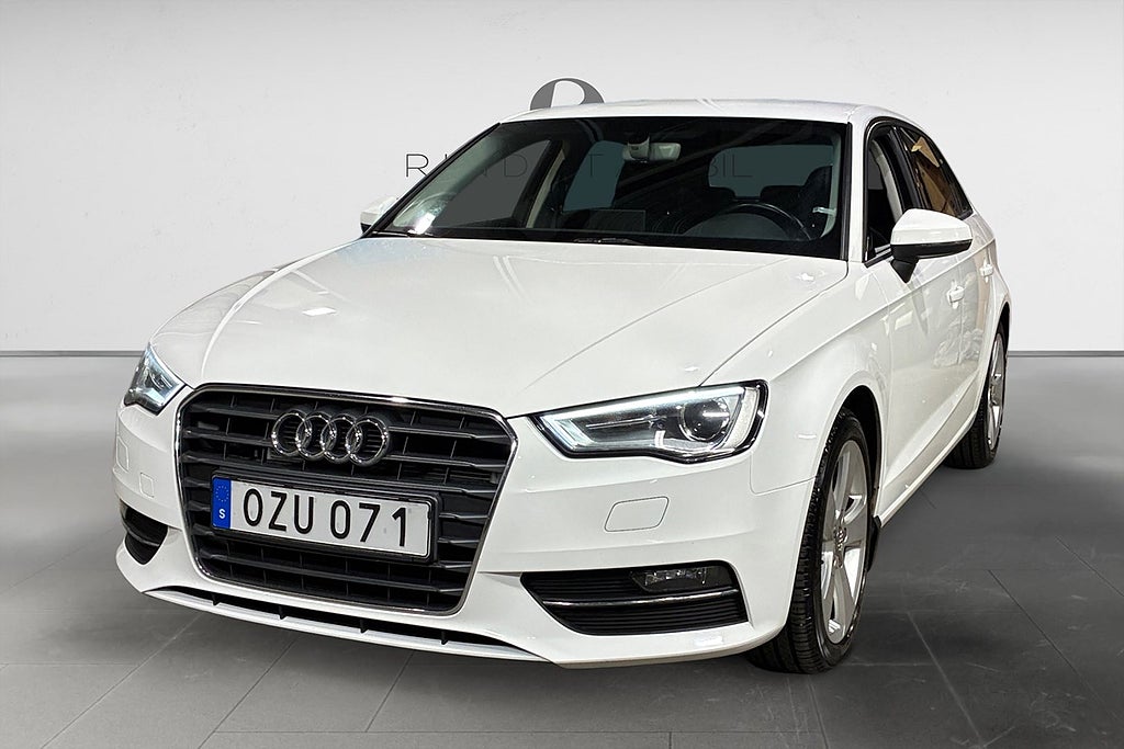 Audi A3 SB 1.6 TDI 110 HK AMBITION BLUETOOTH D-VÄRM KAMREM BYTT