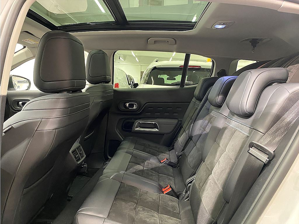 Bild på Citroën C5 Shine Exclusive PHEV 225hk - PANORAMA