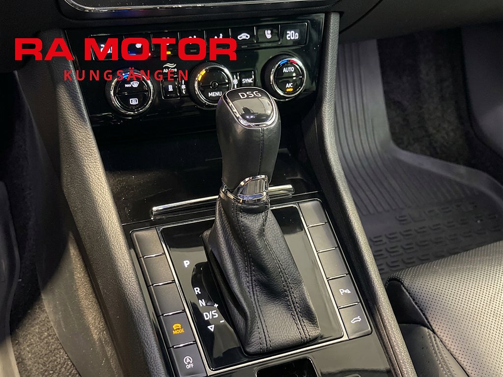 Skoda Superb 1.8 TSI 180hk L&K | Drag | Värmare | Navi | Kamera |