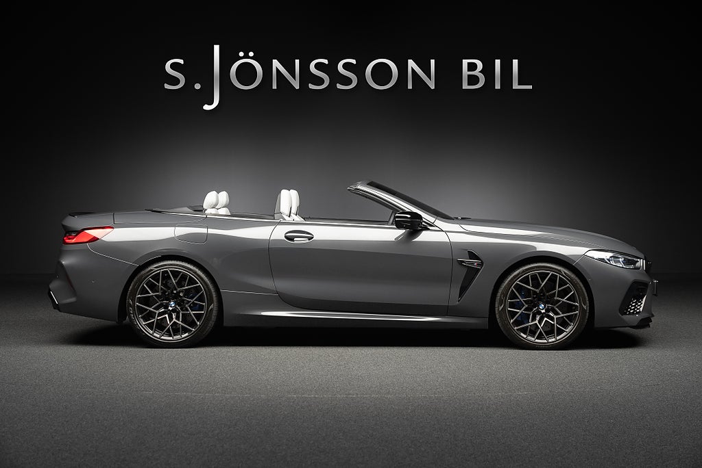 BMW M8 Competition Cabriolet  /  TV / Air Collar