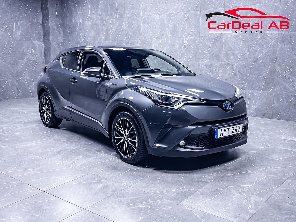 Toyota C-HR Hybrid CVT Executive JBL Kamera Navi Drag Döda vinkel