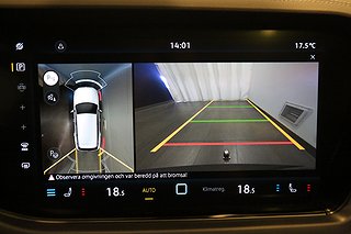 SUV Volkswagen Touareg 24 av 30