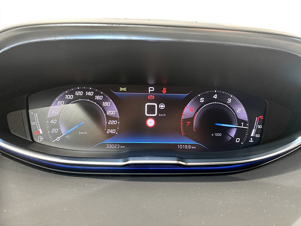 Bild på Peugeot 5008 GT 1.2 PT 130hk Aut 7-SITS 360-KAMERA CARPLAY