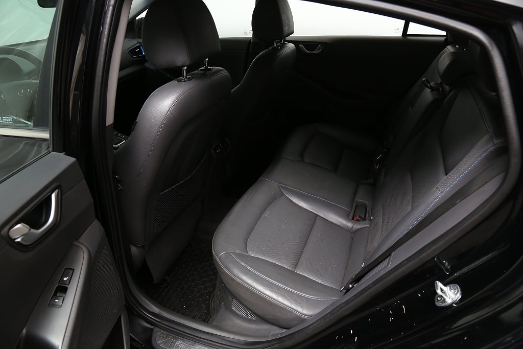 Hyundai IONIQ Plug-in 1.6 + 8.9 kWh DCT Premium Plus Eco Dragkrok 2019