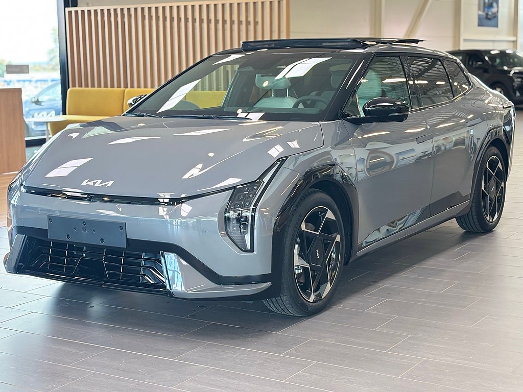 Kia EV4 Fastback 81, 4 kWh Billån från 4 038:-/mån