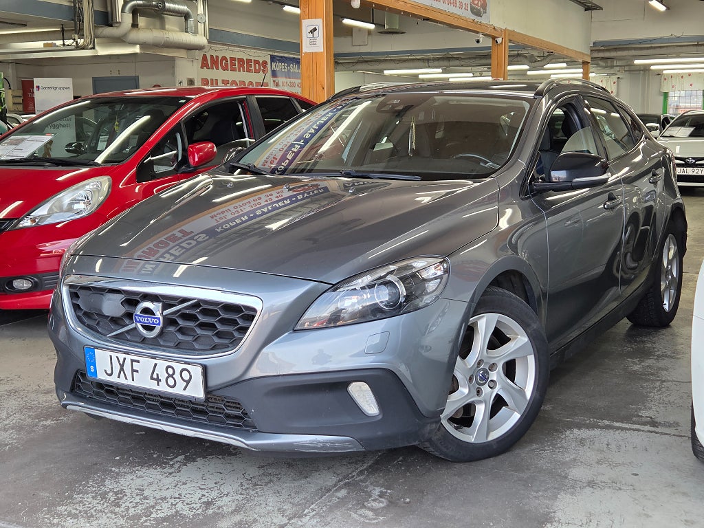 Volvo V40 Cross Country V40 Cross Country D2 2.0 Business Edition Pro 0%Ränta Euro 6