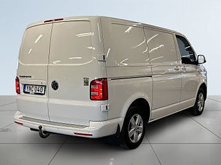 Volkswagen Transporter T30 2.0 TDI BMT Proline MOMSAD/Drag/D-Värmare/S&V-Däck – bild 6