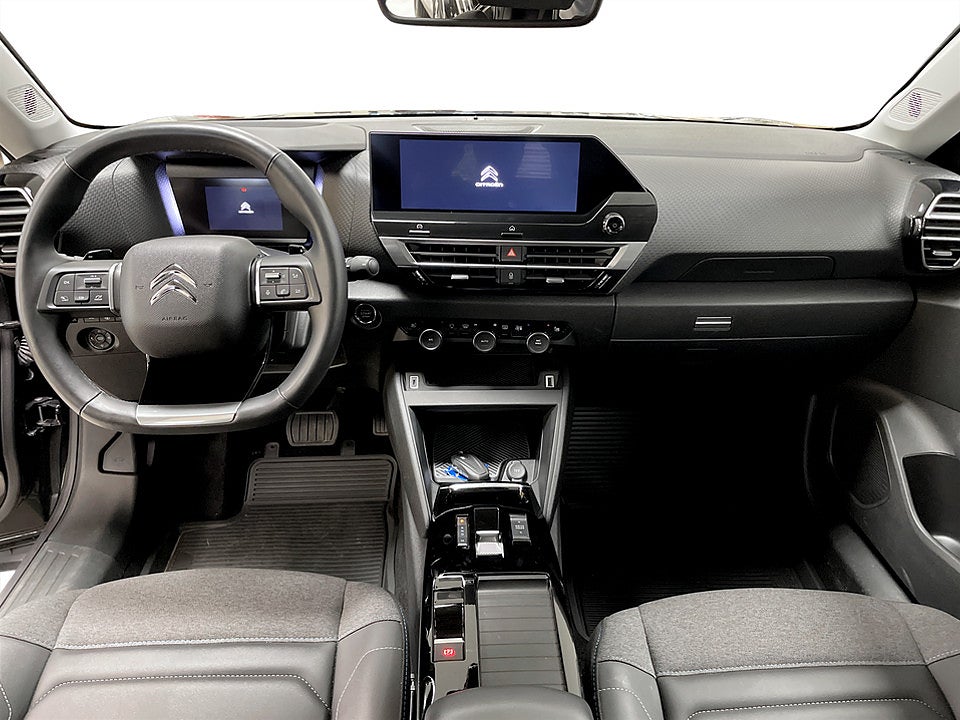 Bild på Citroën C4-X Shine 1.2 PT 130hk Aut B-KAMERA NAVI