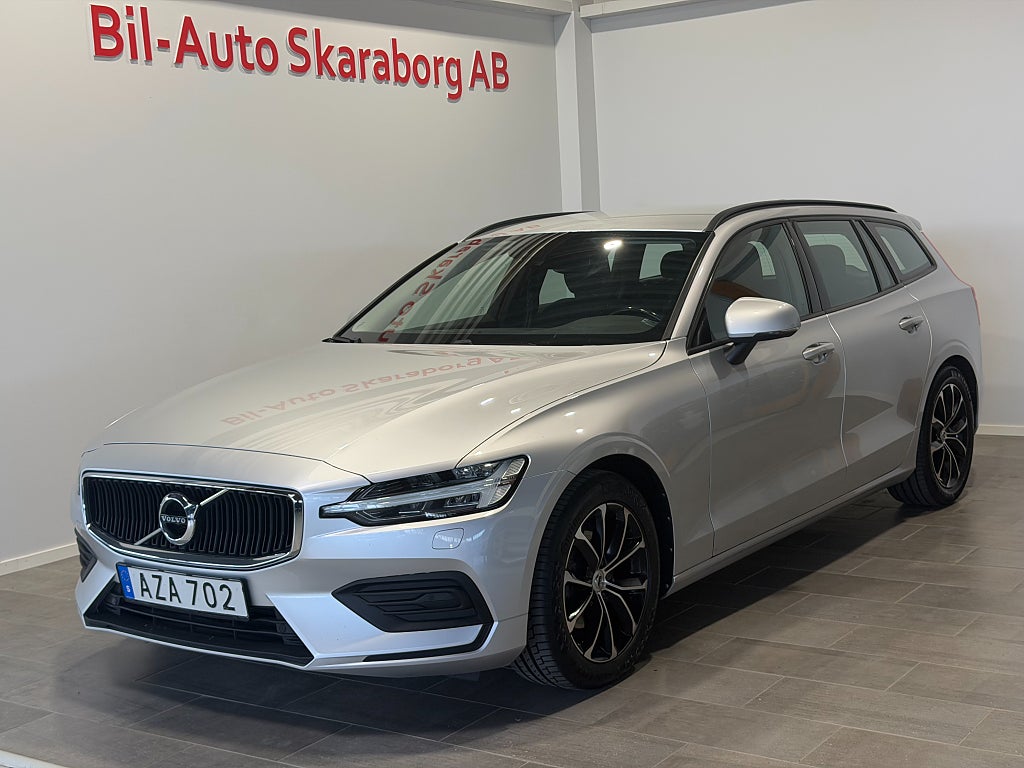 Volvo V60 D3 Automat Momentum Dragkrok Navi VOC