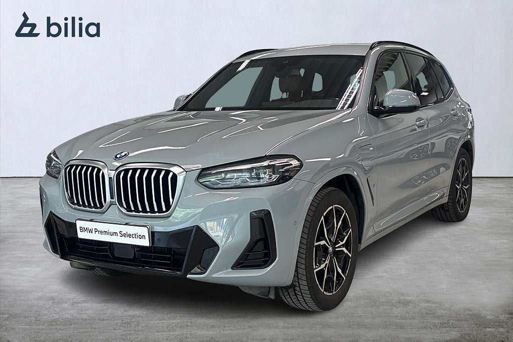 BMW X3 xDrive 30e M-Sport | Drag | Aktiv farth. | Tonade rutor