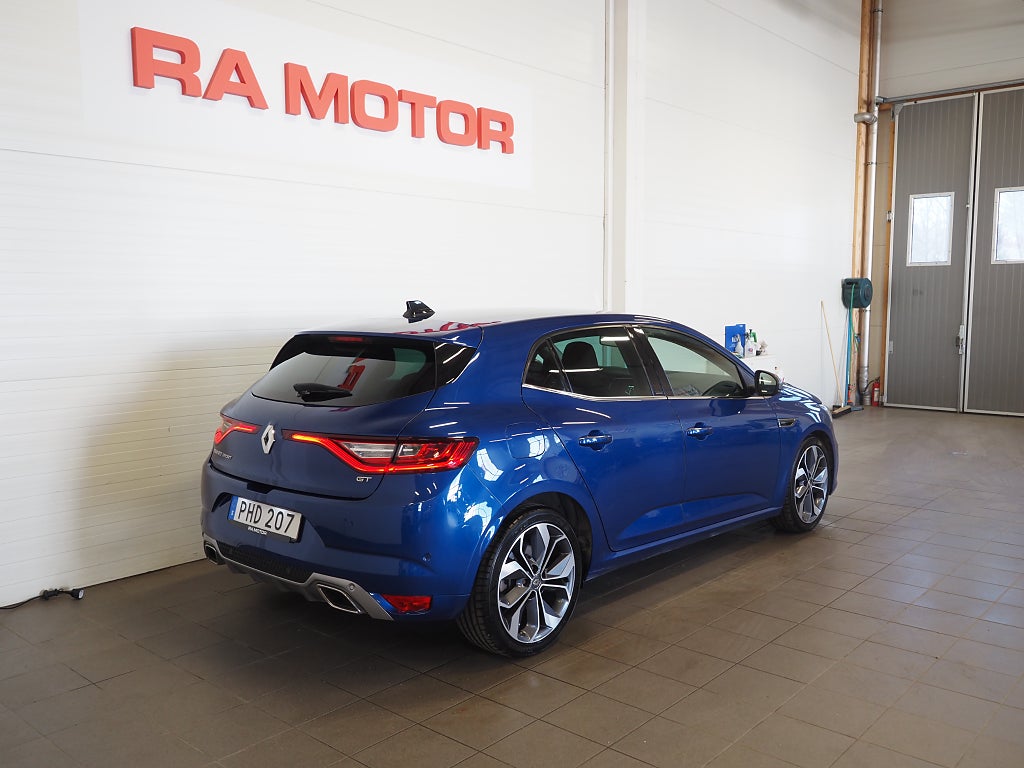 Renault Mégane GT Sport 1.6 TCe 205hk Kamera Navi Bose HUD