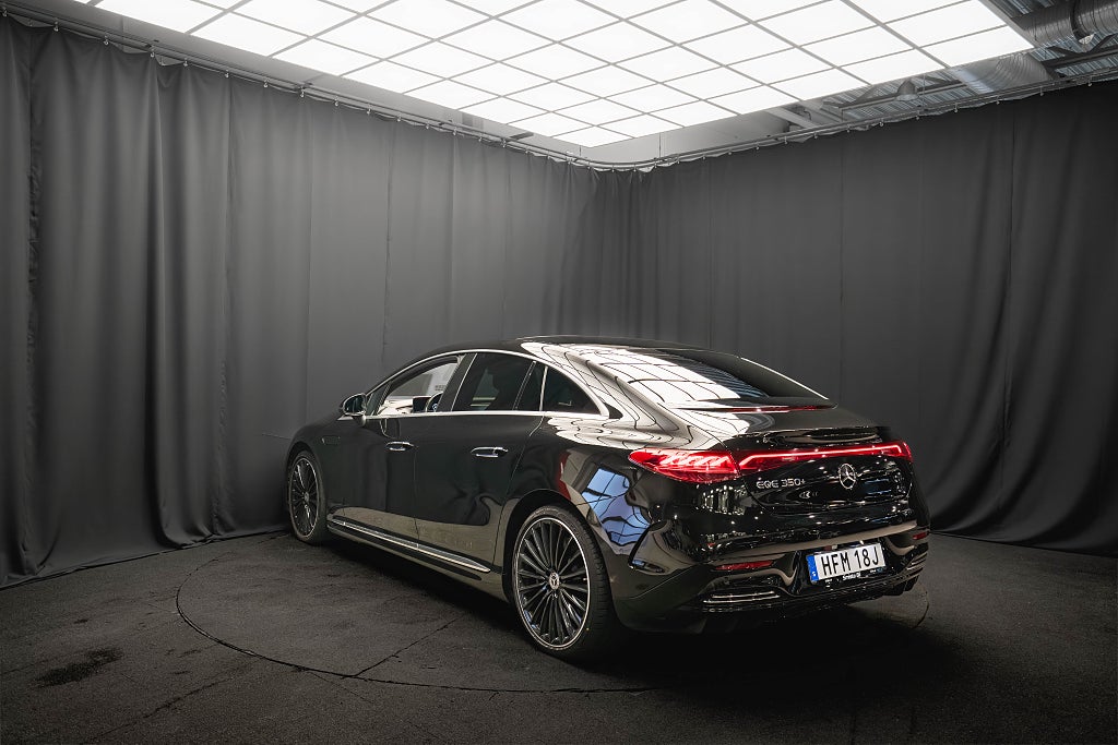 Mercedes-Benz EQE 350+ AMG PANO LUFT 21' BUR BAKAXELSTYRNING DRAG MOMS