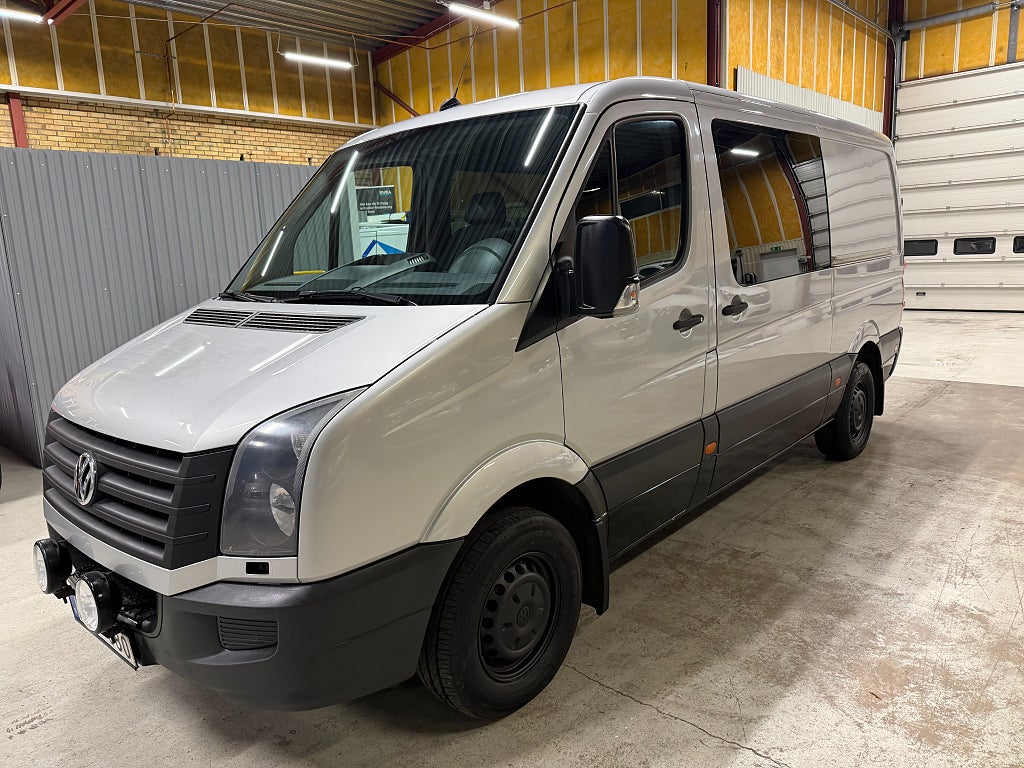 Volkswagen crafter 2.0 TDI 5-SITS DUBBELHYTT / CROSSBUSS