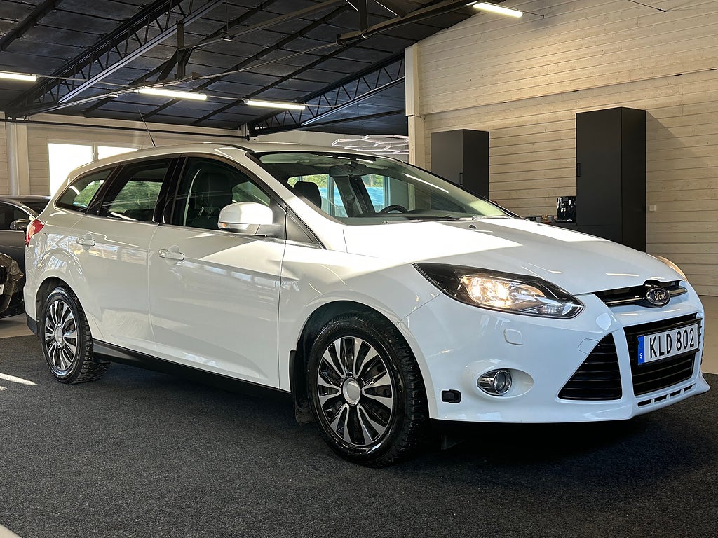 Ford Focus Kombi 1.6 EcoBoost Flexifuel Titanium Nybes 592kr/mån