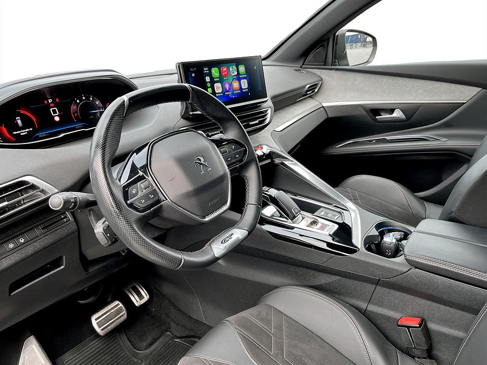 Bild på Peugeot 5008 GT 1.2 PT 130hk Aut 7-SITS B-KAMERA CARPLAY