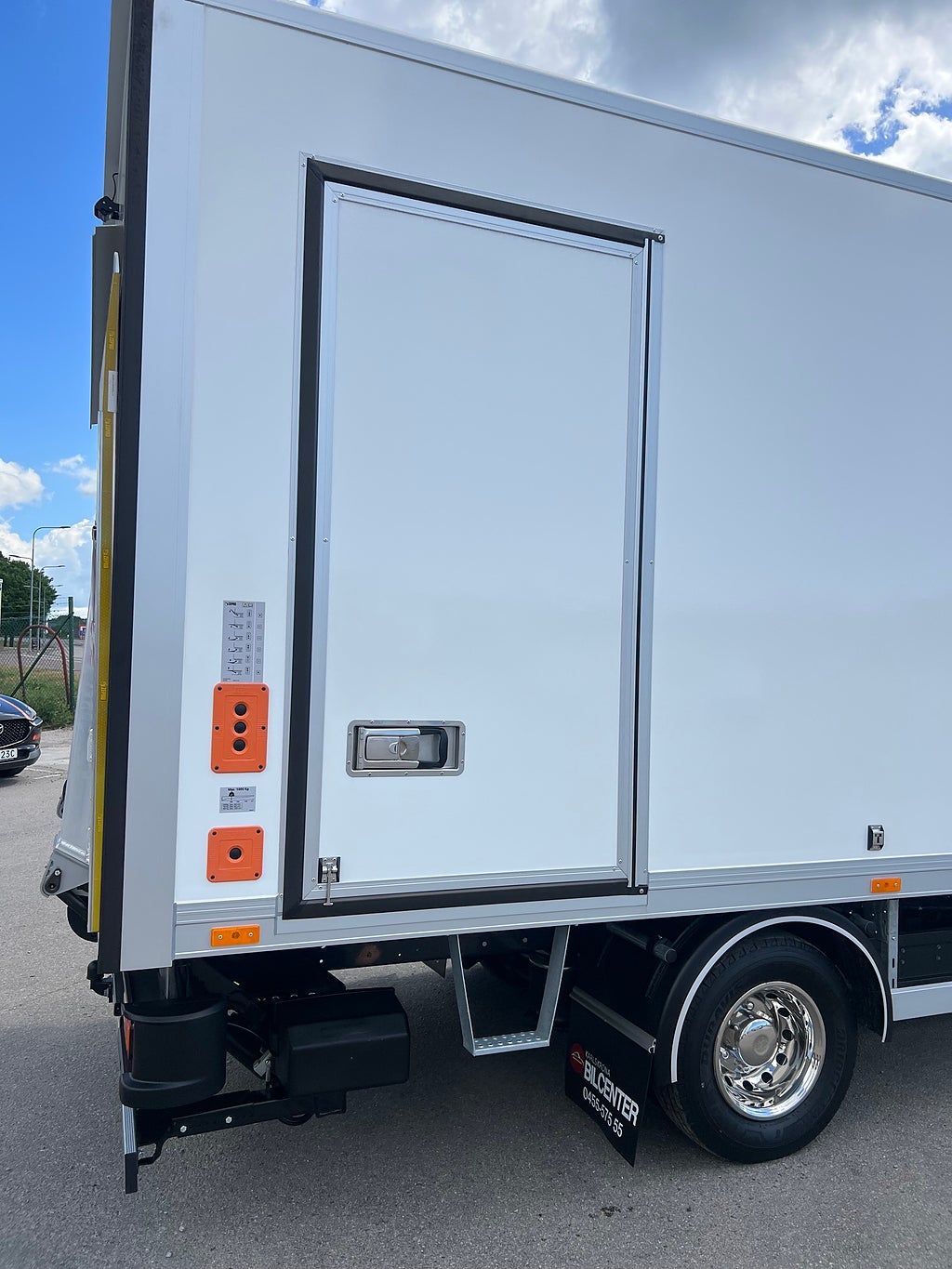 Iveco Daily 72C14E AirPro Skåpbil med Z-Lift, ELBIL