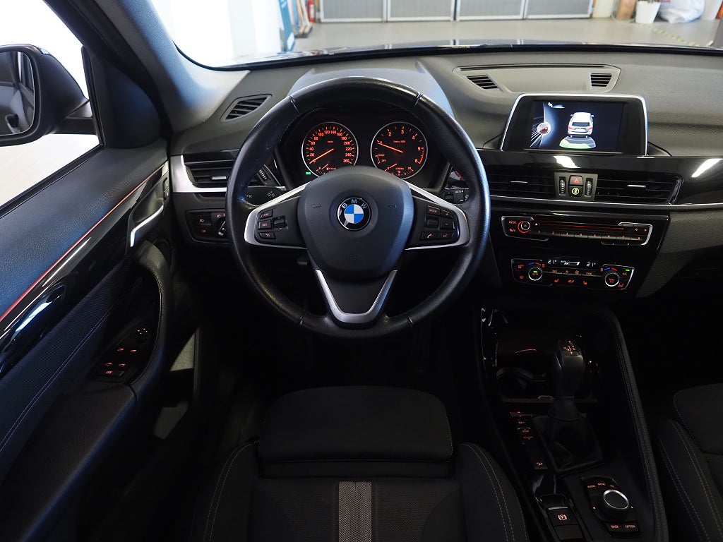 BMW X1 xDrive20d 190hk Steptronic Sport line PDC Motorvärmare 2016