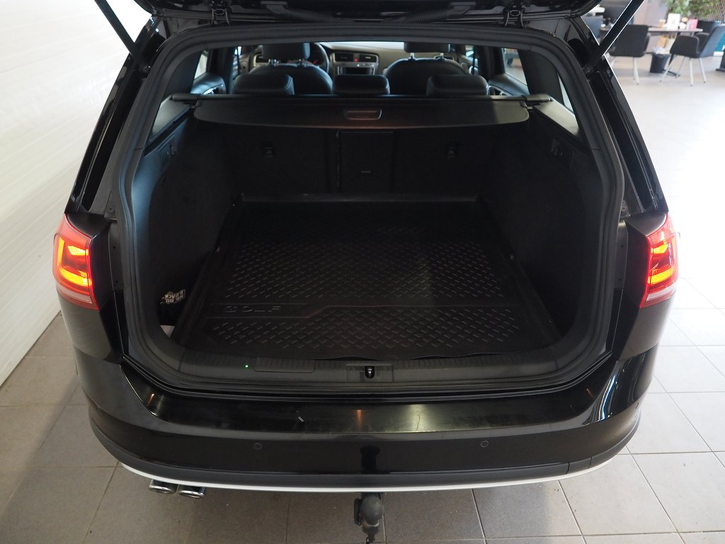 Volkswagen Golf Alltrack 2.0 TDI 4M Drag D-Värm B-Kam Skinn 2016