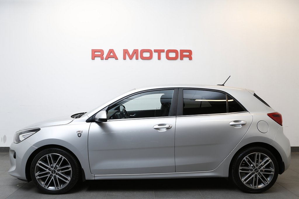 Kia Rio 1,4 Launch Edition Aut 5D Navi CarPlay Motorvärmare 2017