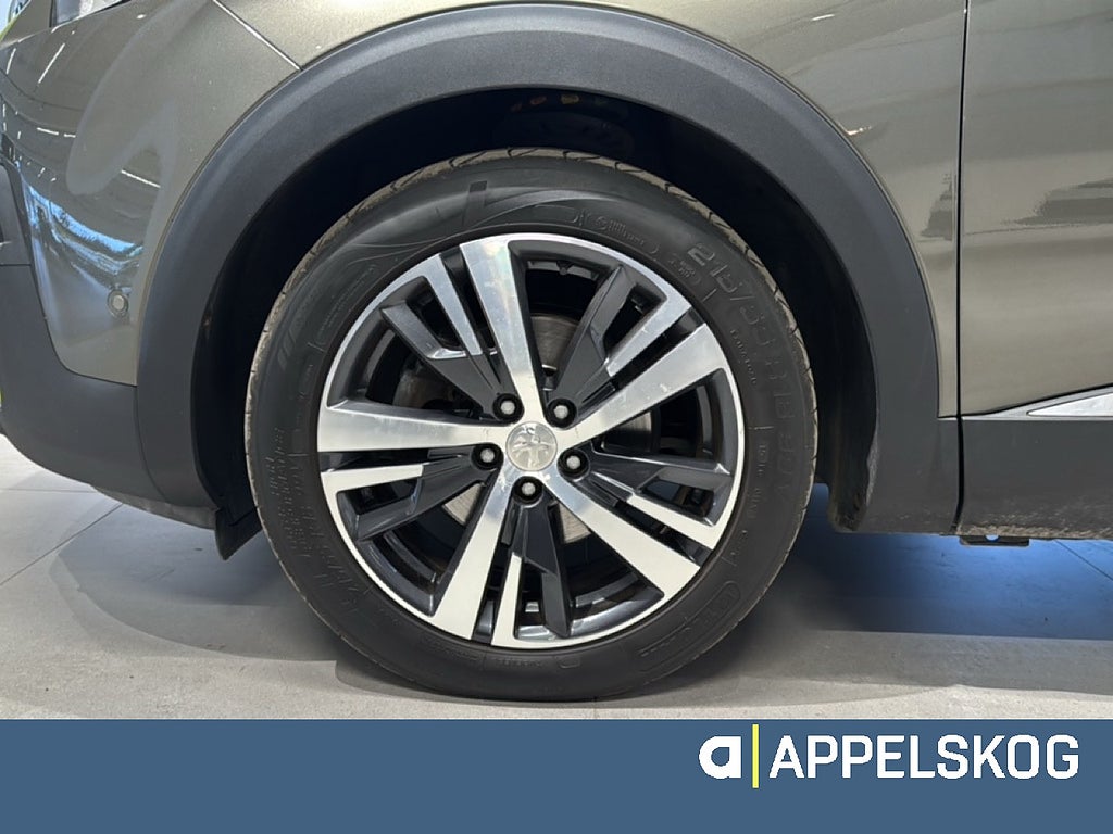 Peugeot 3008 ALLURE 1.6 BlueHDi 120hk AUT |RÄNTA 3,99%|V-HJUL INGÅR| thumbnail