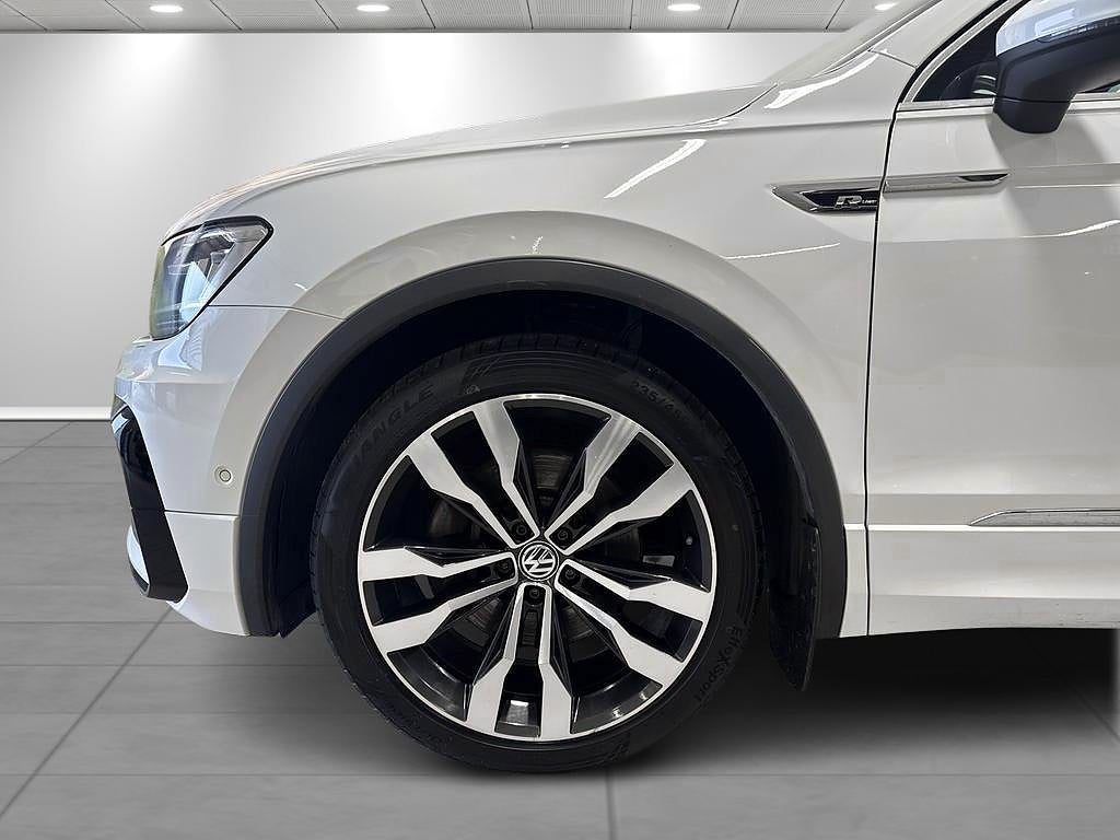 Volkswagen Tiguan R-Line 2.0 TSI 190 hk 4Motion SoV Parkv Drag