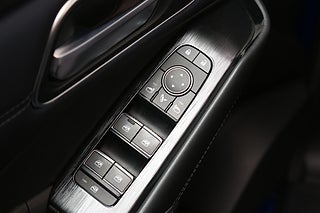 SUV Nissan Qashqai 12 av 28