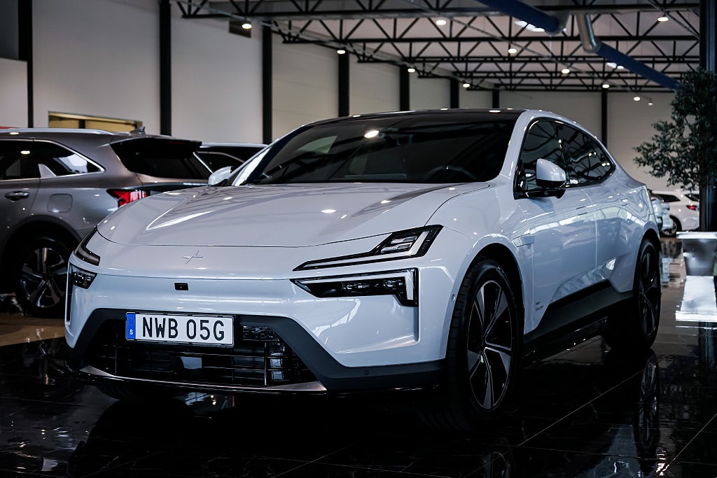 Polestar 4 Coupé Long range Single motor 272hk 360Kam Blis SE SPEC