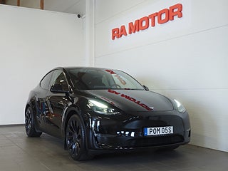 SUV Tesla Model Y 1 av 20