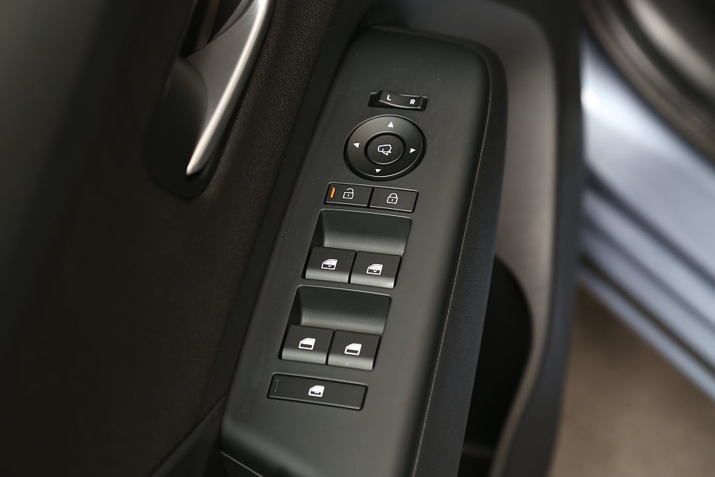 Hyundai Kona Electric Standard Range Essential 48,4 kWh | Moms 2024