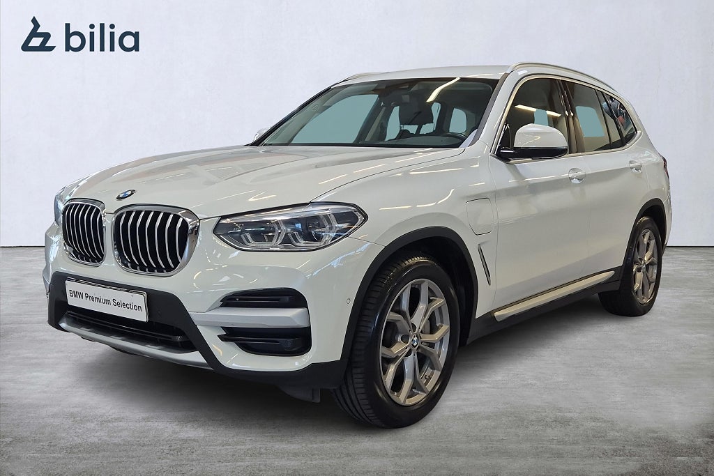 BMW X3 xDrive30e xLine Värmare Navigation Kamera Hi-Fi Drag 
