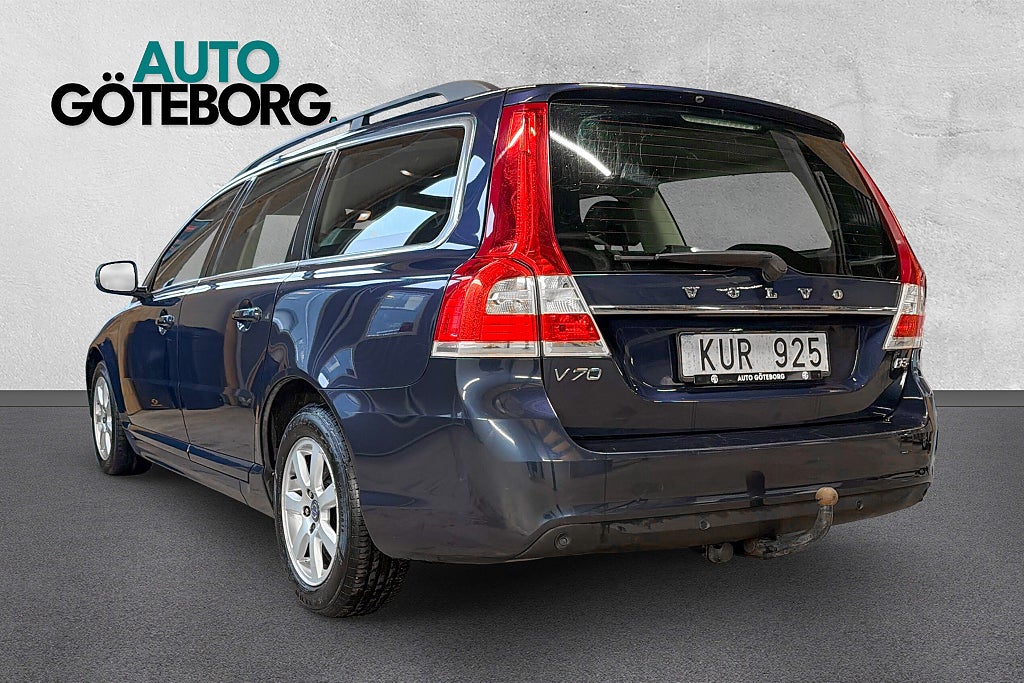 Volvo V70 D3 Momentum 2-Ägare Dragkrok Kamrembytt Välservad