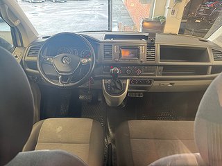 Volkswagen Transporter T30 2.0 TDI 4M MOMS/Drag/M-värm/S&V