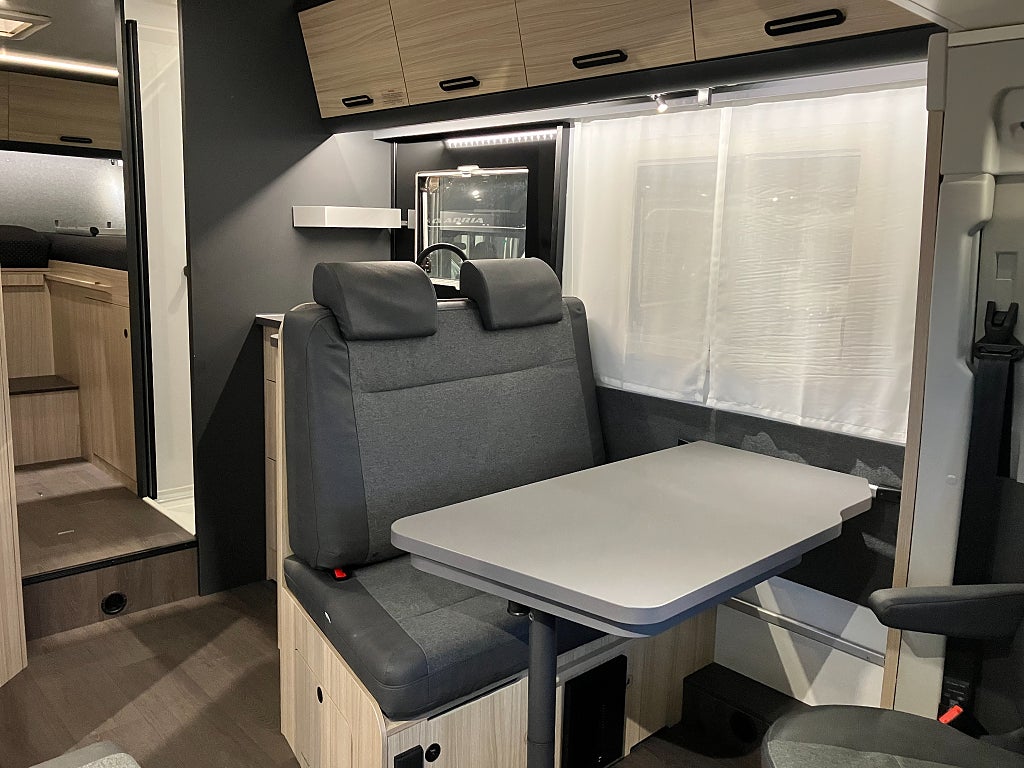 Sun Living A 75 SL / Automat/ B-körkort / 165 Hk / 5 bäddar - Sun Living