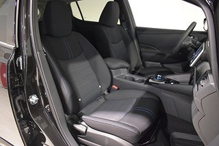 Halvkombi Nissan Leaf 8 av 20