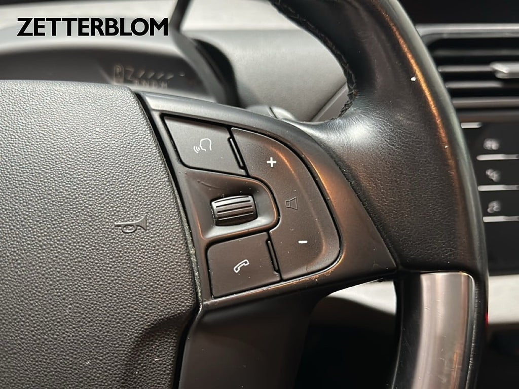 Minibuss Citroën Grand C4 Picasso 17 av 22