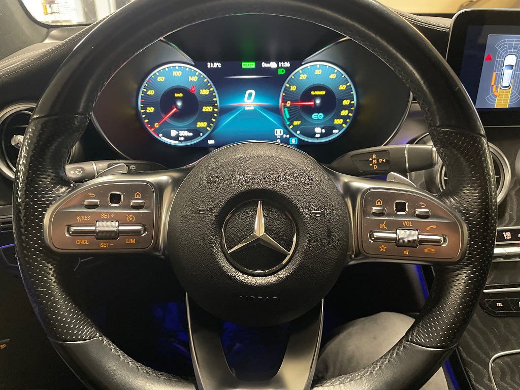 Mercedes-Benz GLC300 de 2021 - miniatyr 12