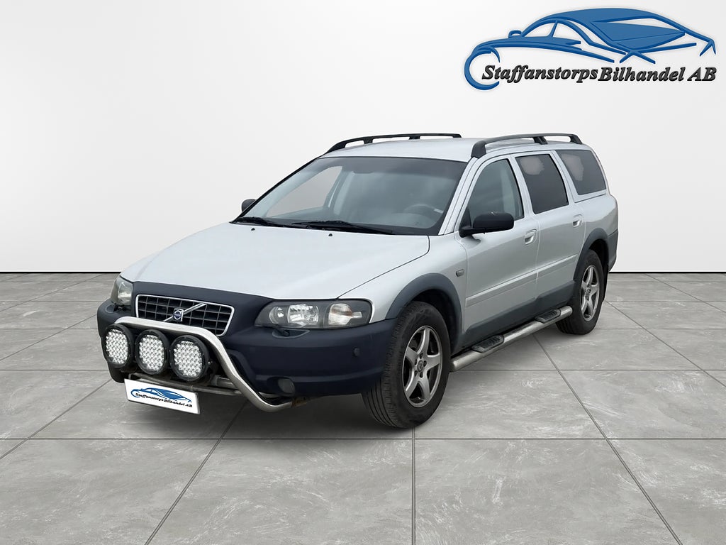 Volvo XC70 2.5T AWD Business AUTOMAT | DRAG | SKINN