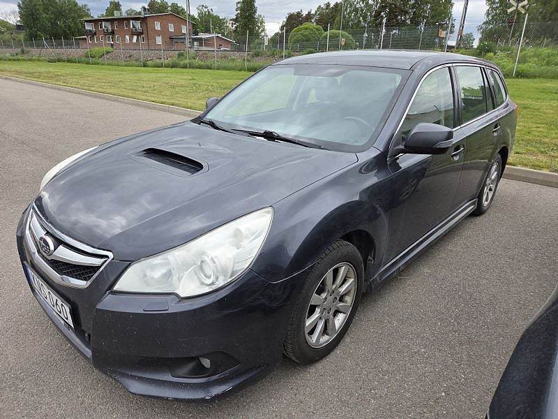 Subaru Legacy 2,0D 150 Hk Buinsess 4x4
