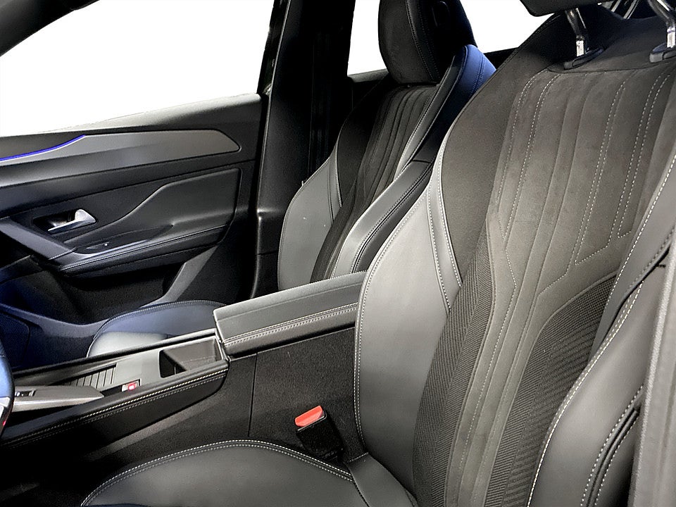 Bild på Peugeot 308 5D GT 1.2 PT 130hk Aut B-KAMERA CARPLAY