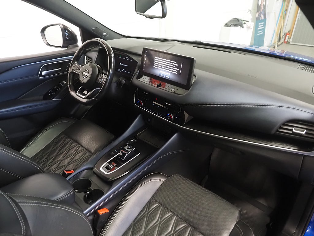 Nissan Qashqai e-POWER 190hk Tekna + Pano Skinn Drag 360° Massage Navi 2022