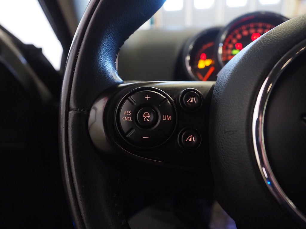 MINI Countryman Cooper SE ALL4 Countryman Pepper | P-Sen | Bluetooth 2018