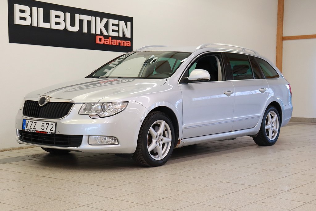 Skoda Superb Kombi 2.0 TDI Elegance Dragkrok M-värm