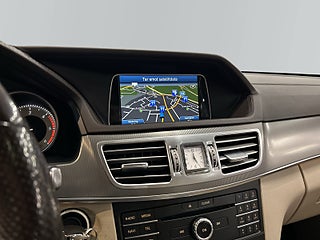 Mercedes-Benz E 250 4MATIC 7G-Tronic Exclusive Skinn/Kamera/Pano/Drag