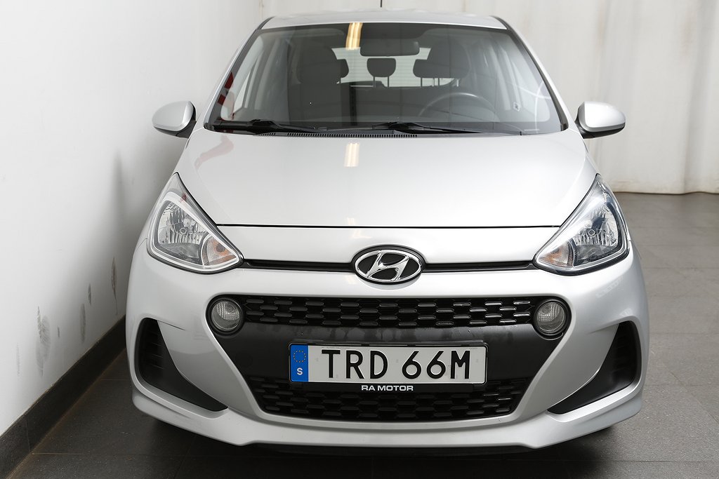 Hyundai i10 1,0 blue 67hk Trend 5D CarPlay P-sensor 2020